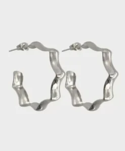 Big Waved Hoops